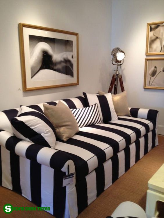 ghế sofa đen trắng sọc
