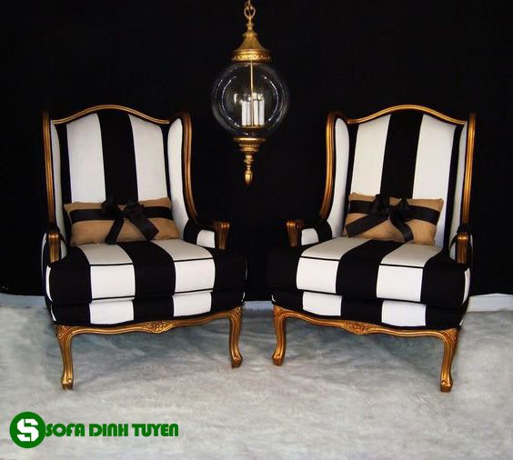 Ghế sofa armchair đen trắng phong cách cổ điển.