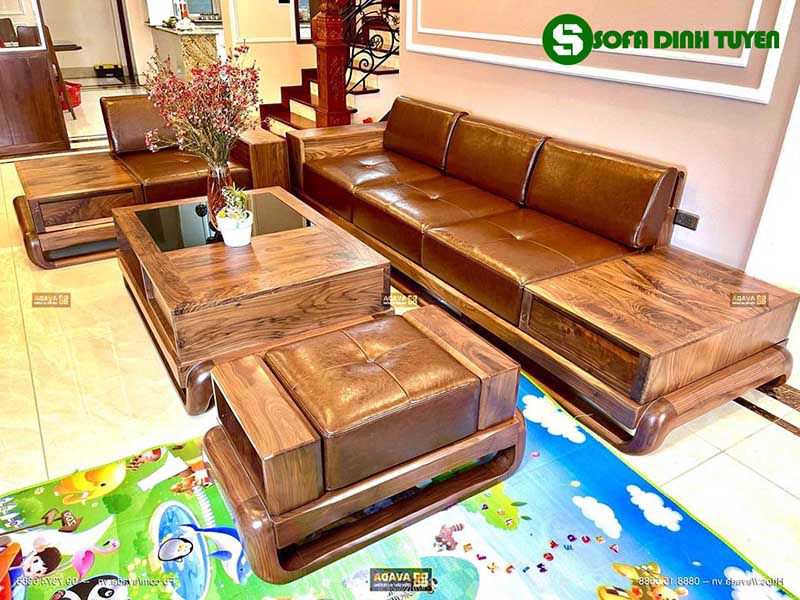 Bộ ghế sofa gỗ đệm rời bọc da màu nâu cực kỳ sang chảnh.