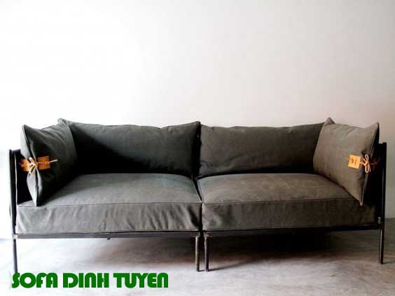 ghế sofa bọc vải bố khung kim loại