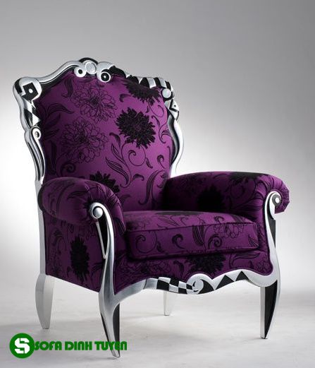 ghế sofa màu tím phong cách hoàng gia khung inox vải nhung tím hoa