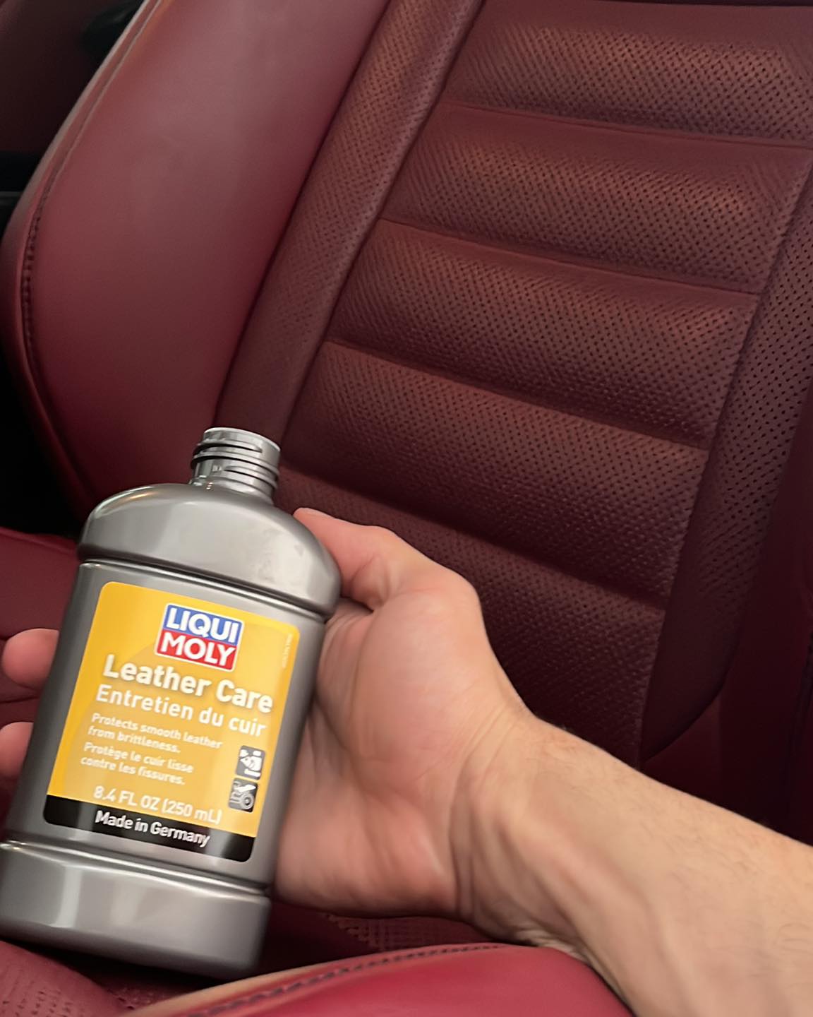 Dung dịch vệ sinh sofa da Liqui Moly Leather Care